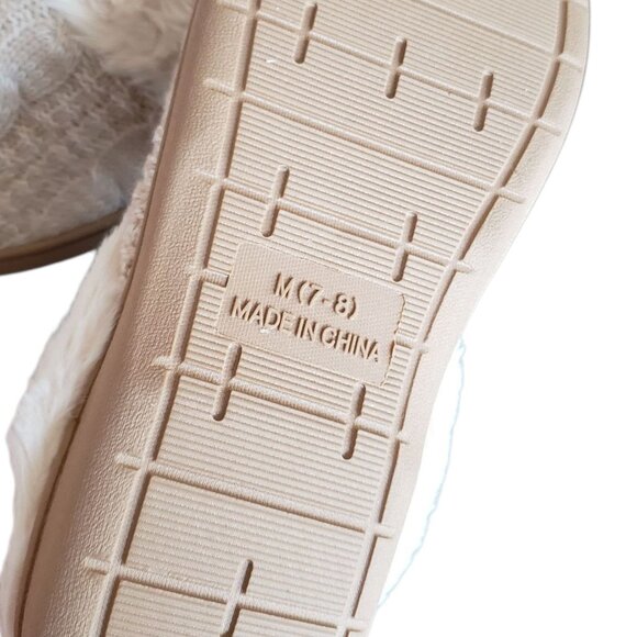 EZ Feet Cable Knit Faux Fur Lined Slippers Cream Size 7/8 - Picture 7 of 10